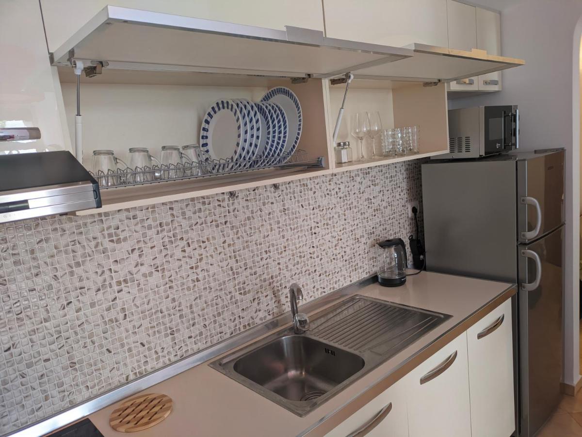 Red Coral Apartament Durrës