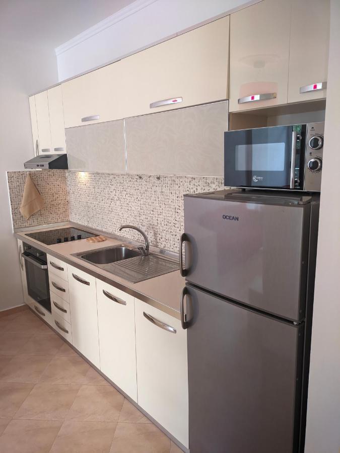 Red Coral Apartament Durrës